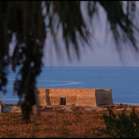 Bungalows & Estudios Los Escullos Алмерия Екстериор снимка
