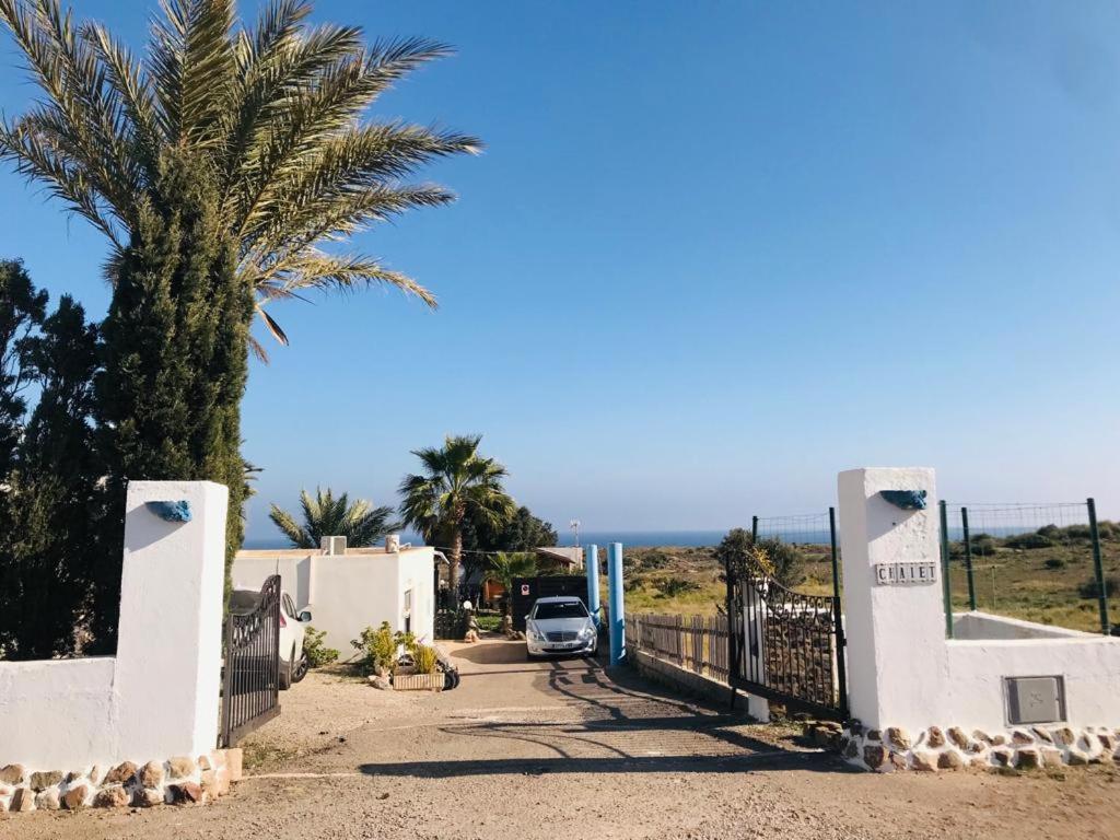 Bungalows & Estudios Los Escullos Алмерия Екстериор снимка
